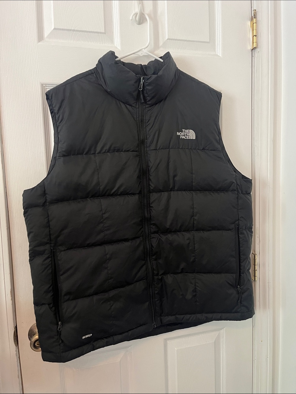 The North Face Black Quilted Insulated Men's Vest